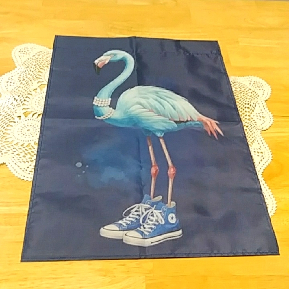 Political Memorabilia - Blue Flamingo Kamala Harris Garden Flag NWOT